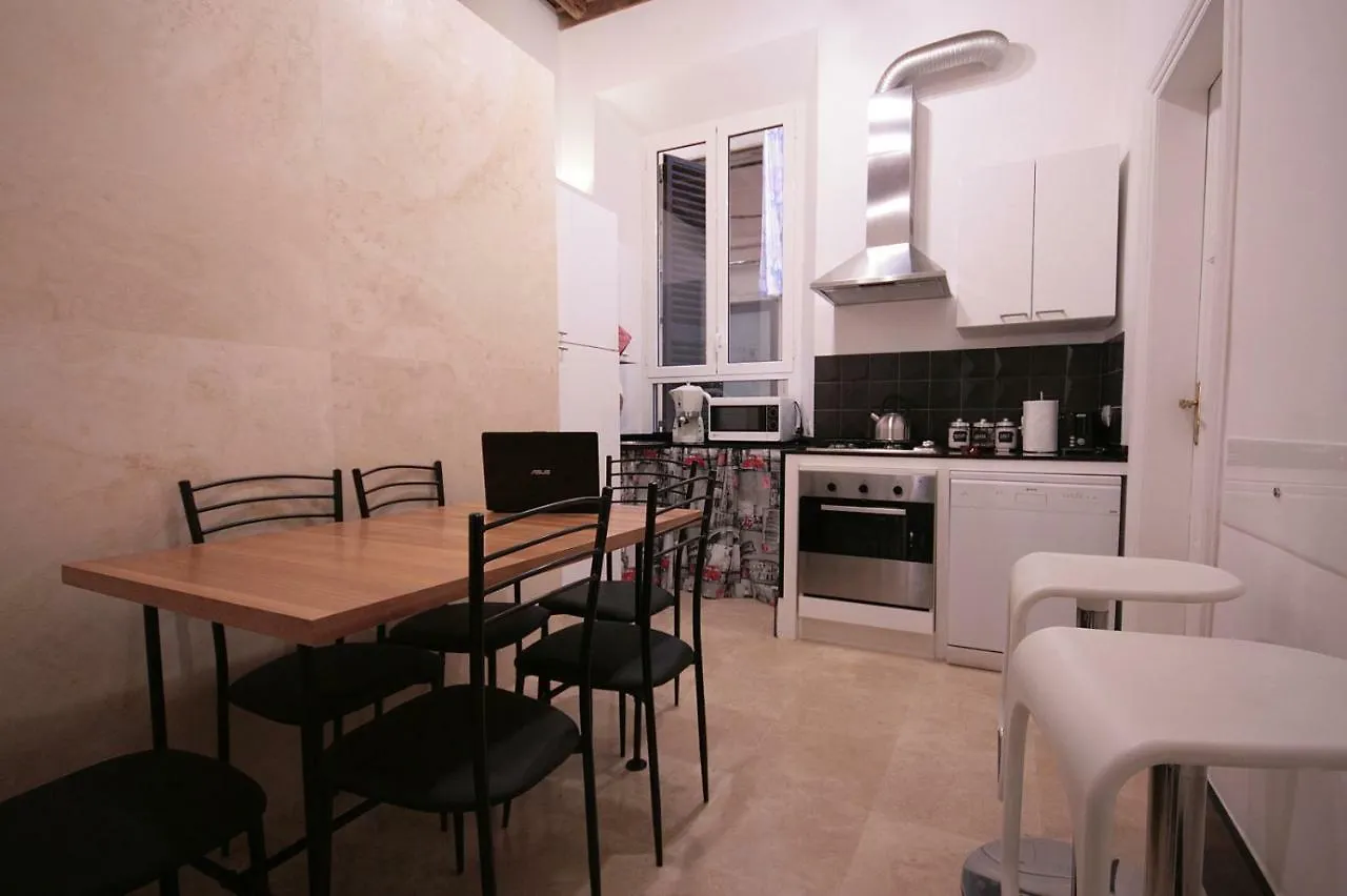 Apartamento Trastevere 3 Bedrooms Roma