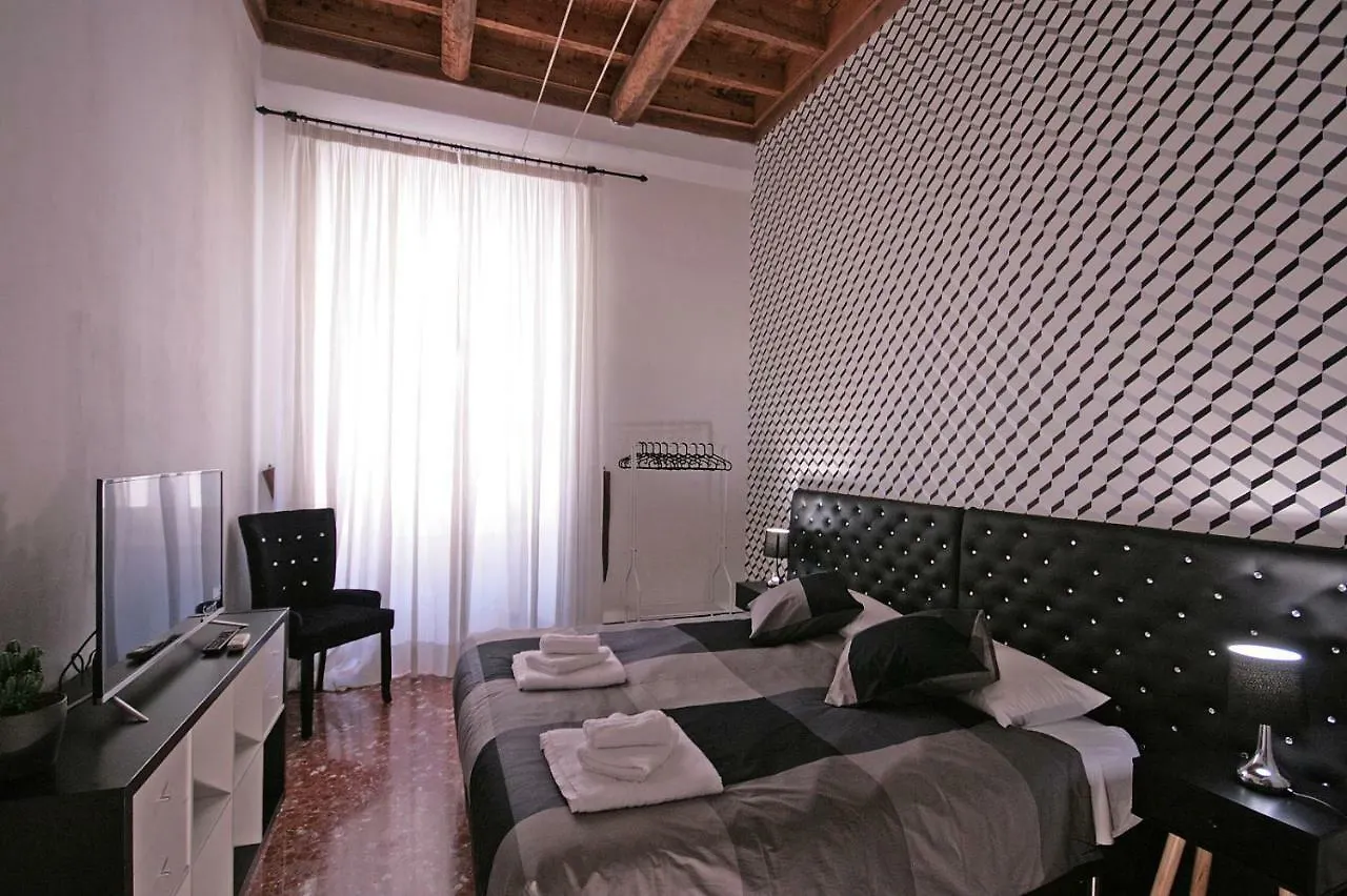 Trastevere 3 Bedrooms Roma Itália